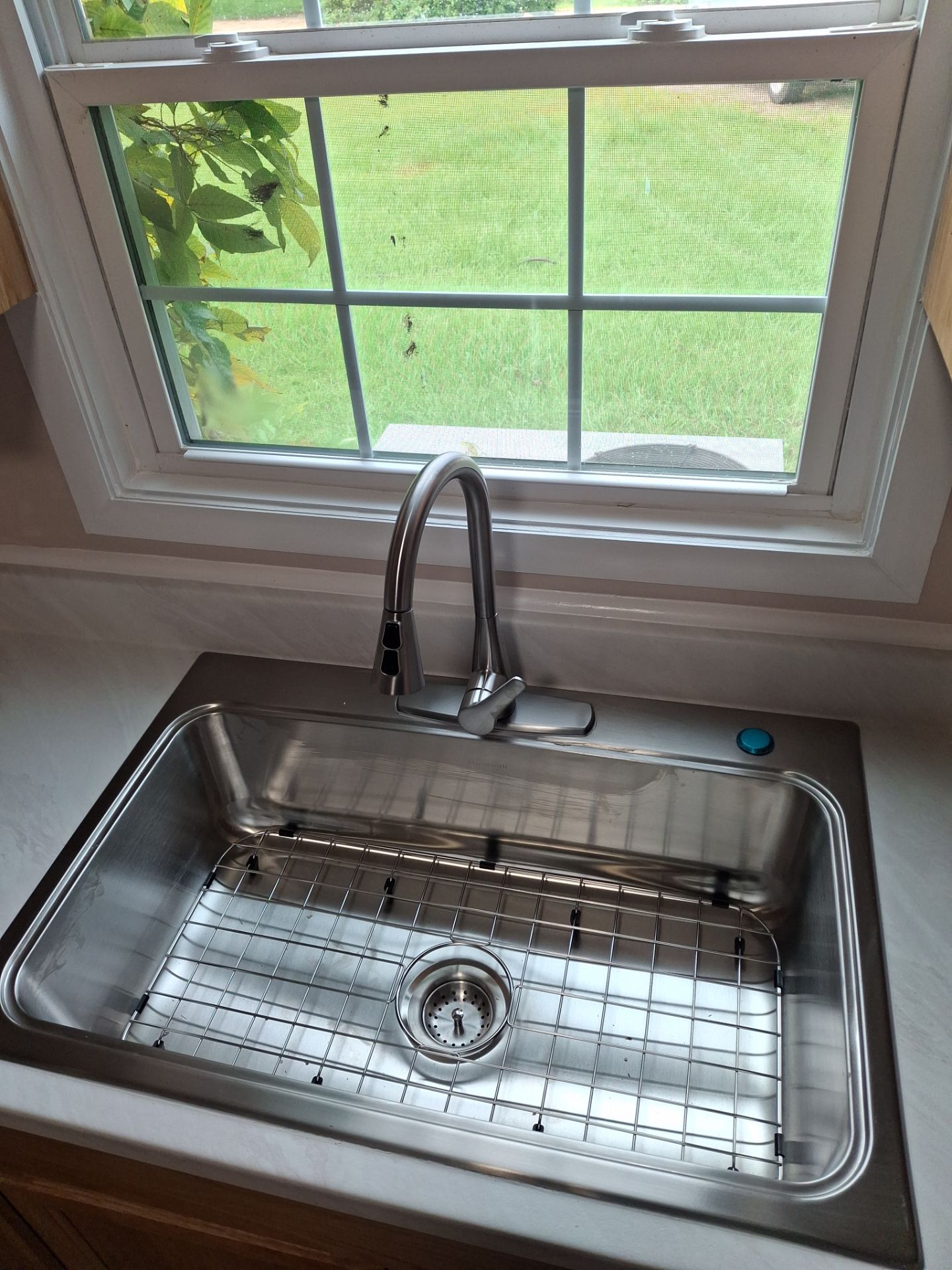 Stainless steel replacement kitchen sink